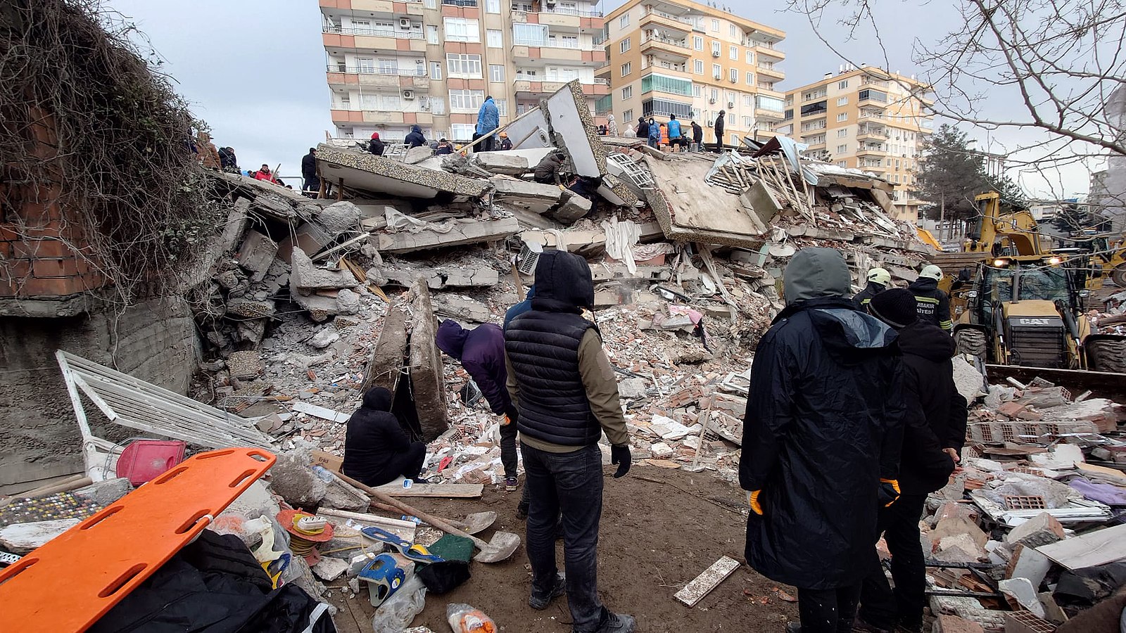 turkey-earthquake-2020-magnitude-7-earthquake-brings-death-and