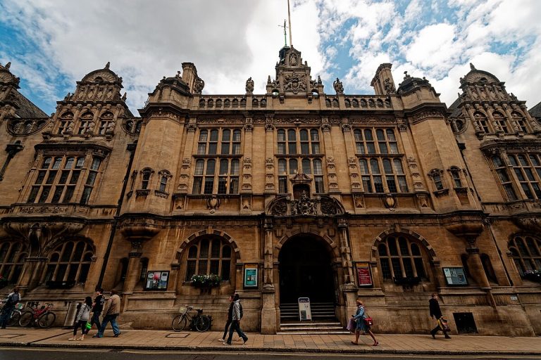 How Oxford defeated fascists the first time