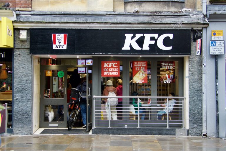 Cornmarket KFC re-opens after mouse sighting