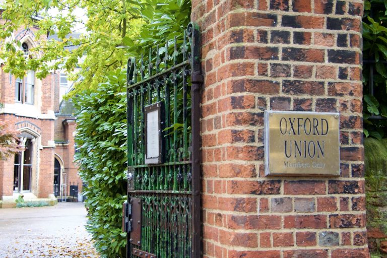 Oxford Union believes Islam is compatible with democracy