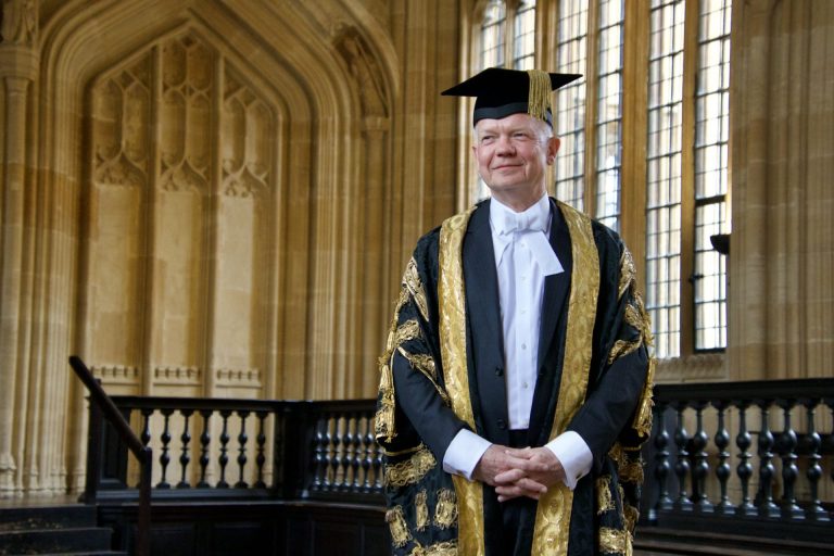 Lord Hague sworn in as Chancellor of Oxford University
