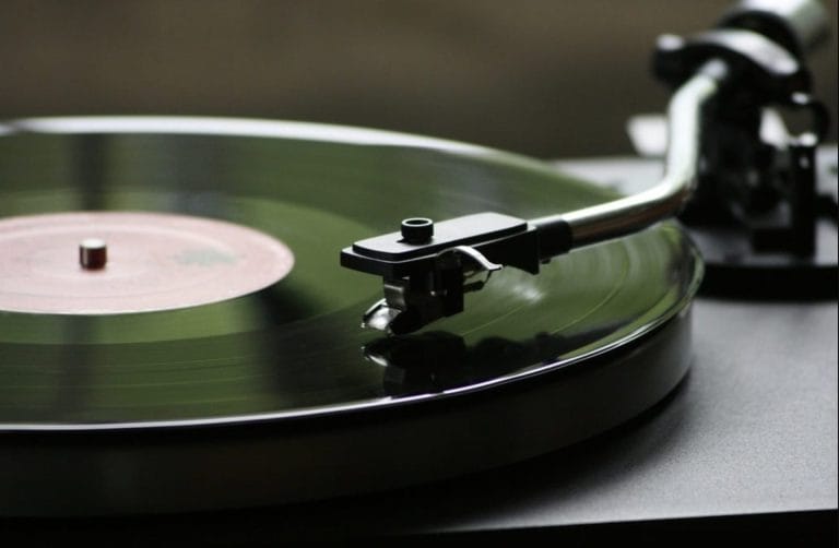 Death of the Album, rise of the playlist
