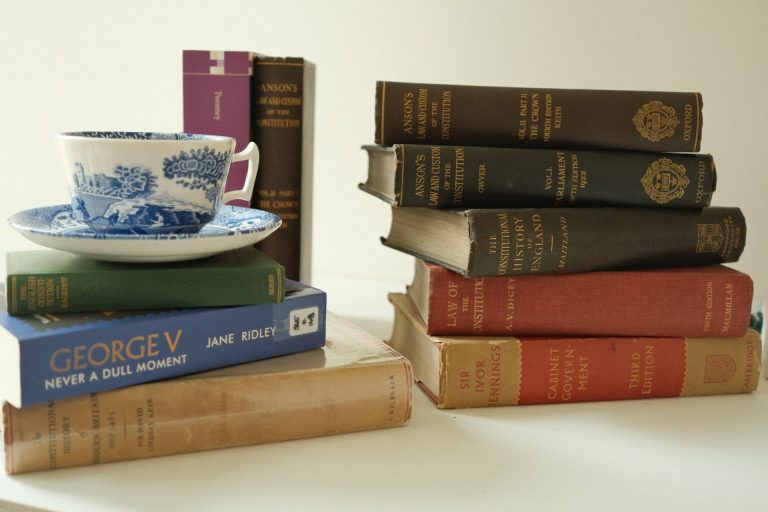 What the book you’re reading says about you
