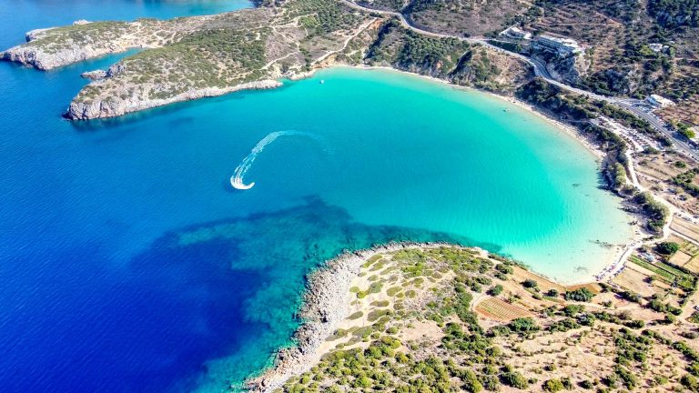 Escaping the Oxford Blues: 6 Greek Islands That Students Actually Visit