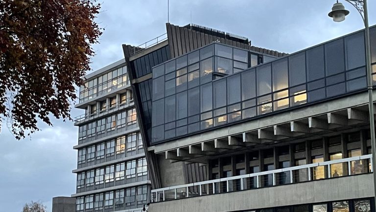 Oxford researchers launch £11 million programme to tackle chronic pain