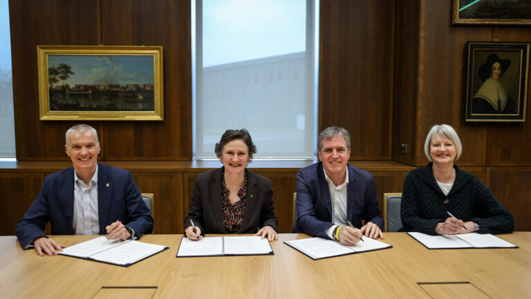 Oxford and Liverpool universities join forces in landmark partnership