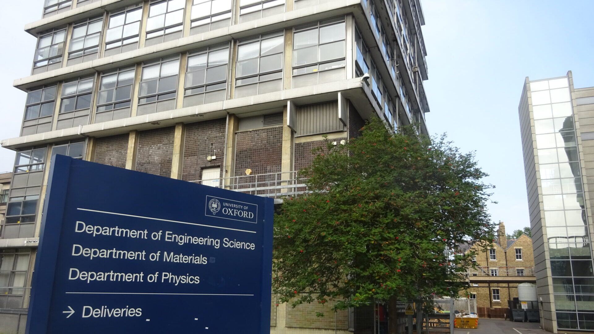 Proctors criticise University buildings, staff salaries, and AI policy