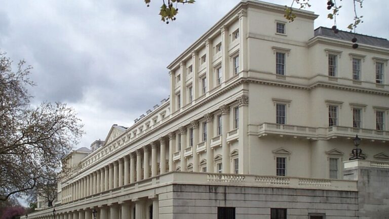 Twelve Oxford Scientists receive prestigious Royal Society Fellowship